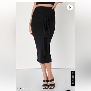 Lulu’s knot front high waisted black midi skirt